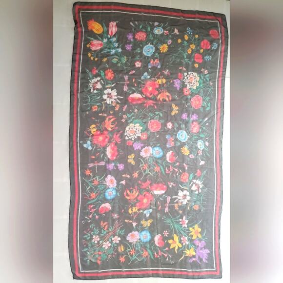 Stunning Made in Italy 100% Silk Floral Scarf Pareo Shawl 76x42 inches - Picture 1 of 13